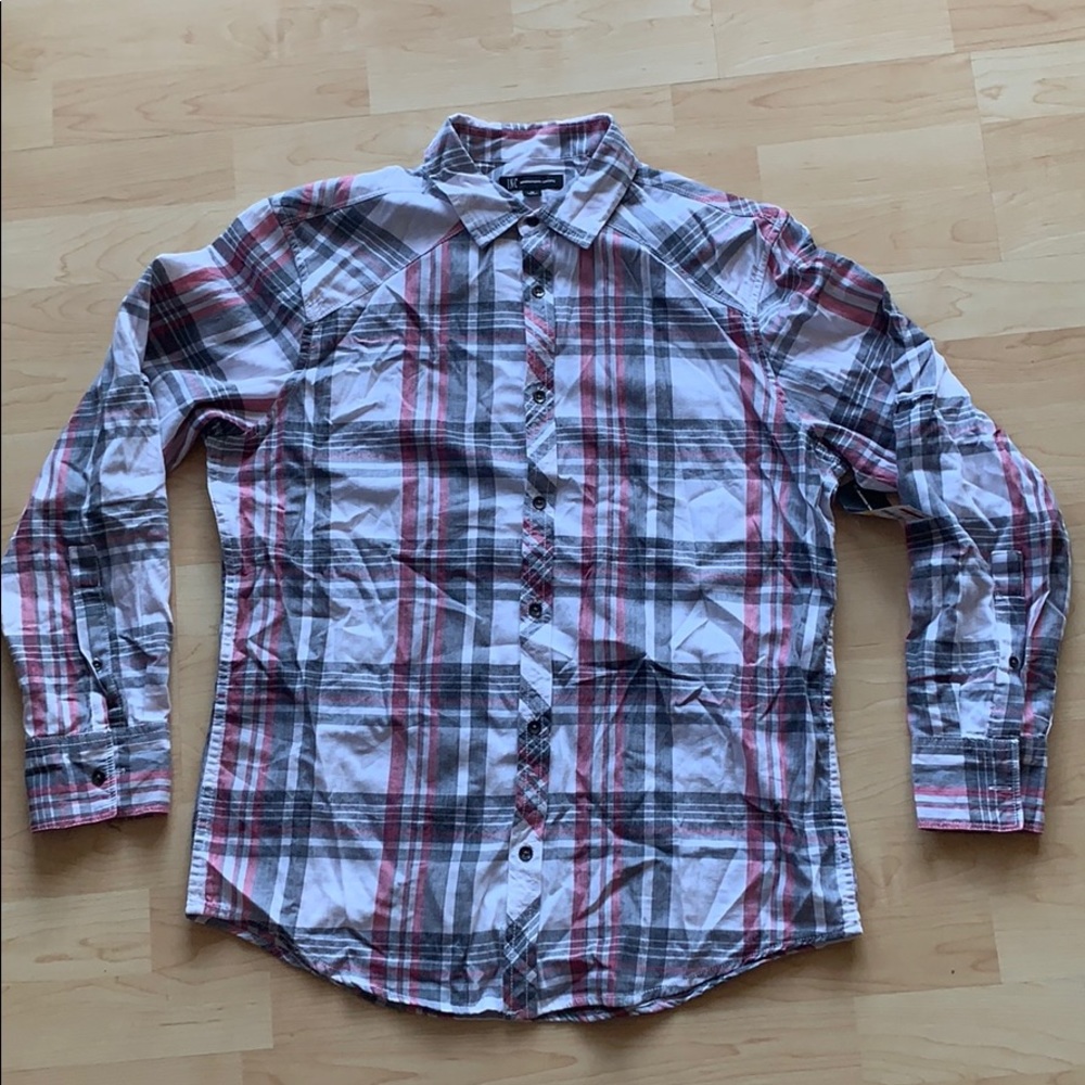 International Concepts Button Down